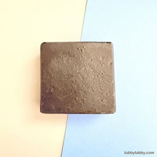 Savon artisanal au charbon pour le visage